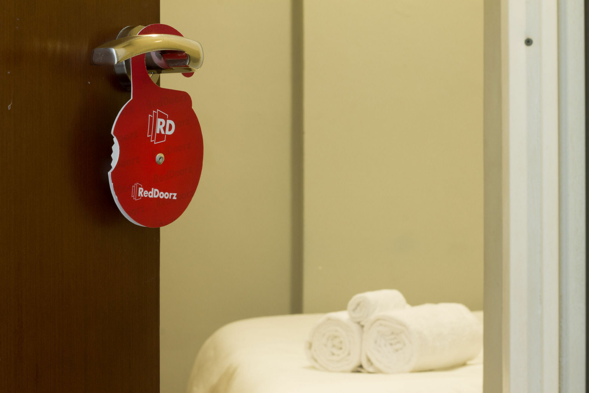 Reddoorz Plus @ Karet Pedurenan 3 Джакарта Екстер'єр фото